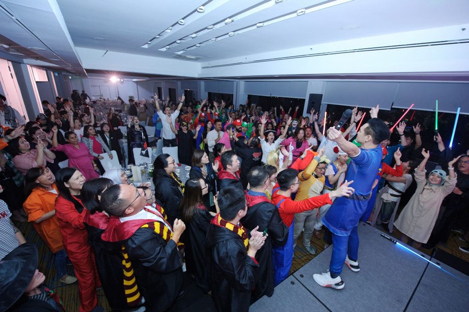 Themed costume Dinner & Dance